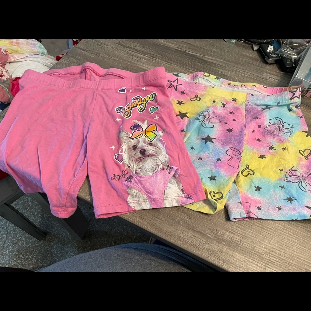 Jojo siwa shorts.